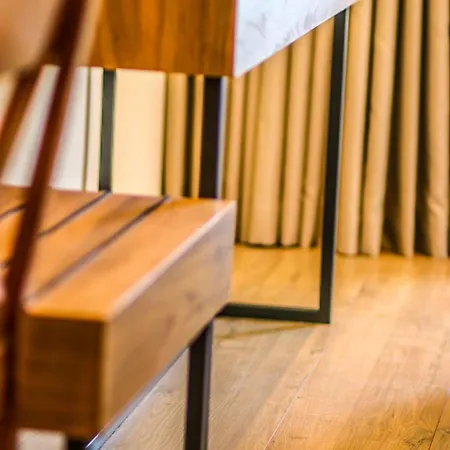 Hercules Sea View Bed & Breakfast