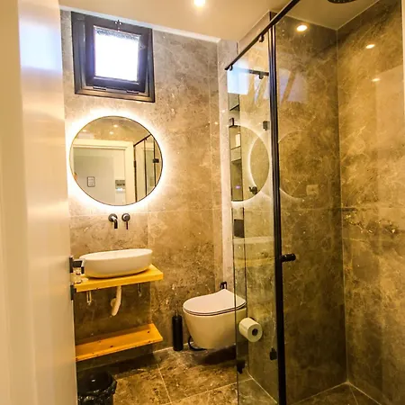 Hercules Sea View Bed & Breakfast Himare