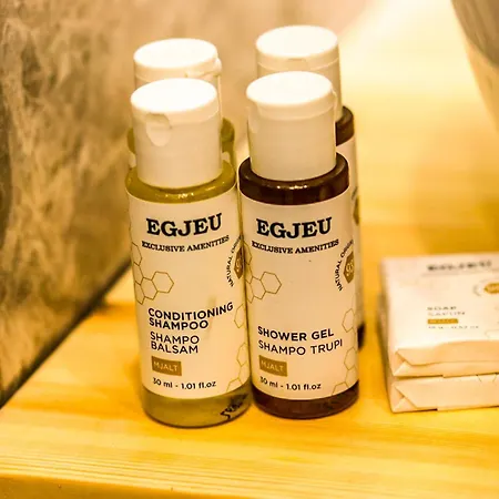 Hercules Sea View Bed & Breakfast Himare