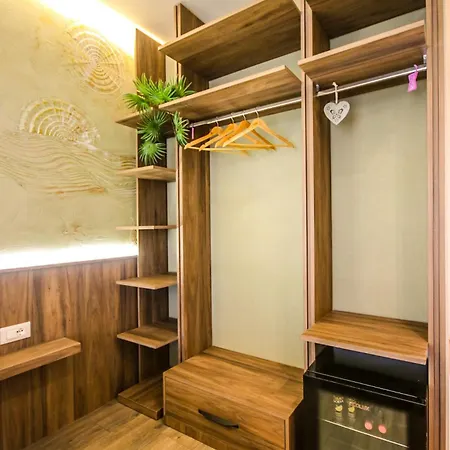 Hercules Sea View 4*