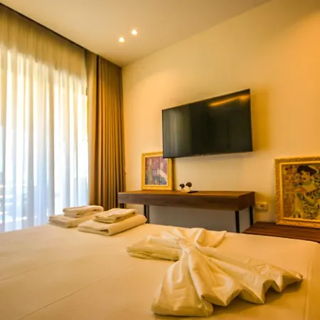 Alojamento de Acomodação e Pequeno-almoço Hercules Sea View 4*